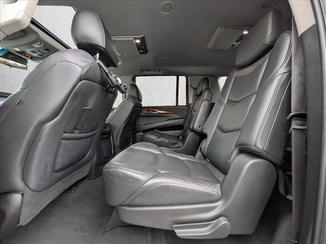 Used 2017 Cadillac Escalade ESV Premium Luxury image 21