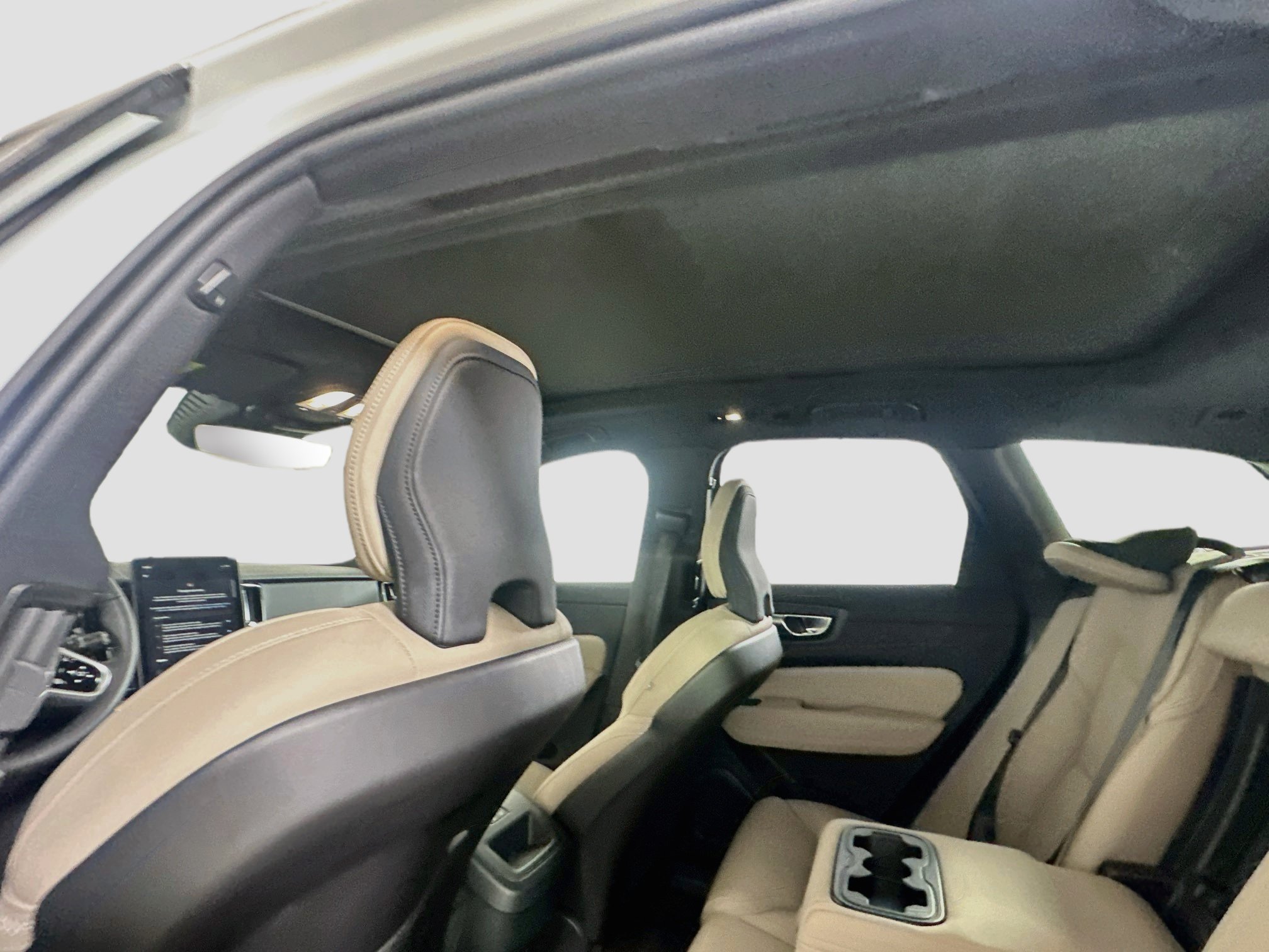 Used 2026 Volvo XC60 B5 Plus AWD/4WD image 26