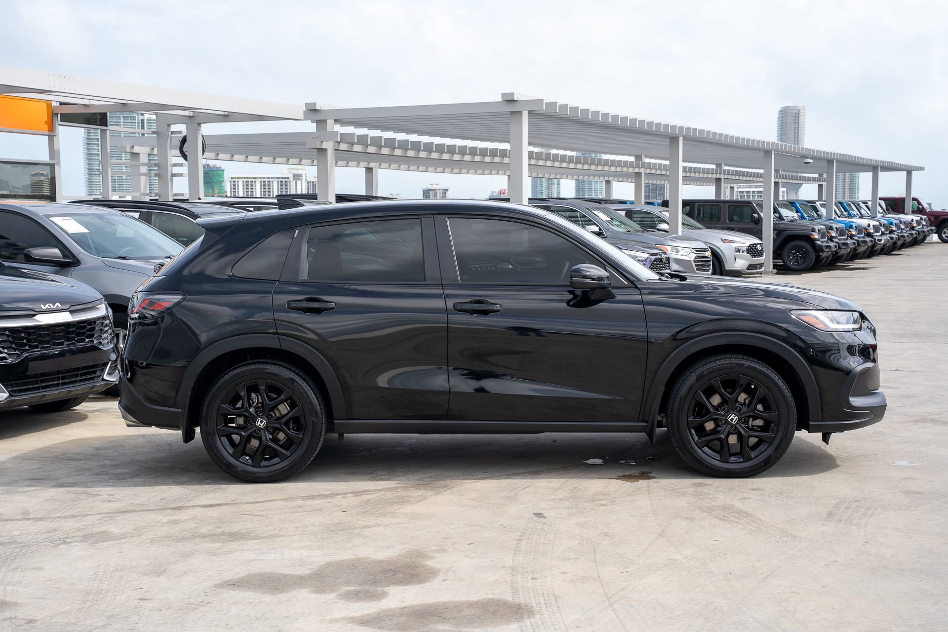 Certified 2024 Honda HR-V Sport image 4