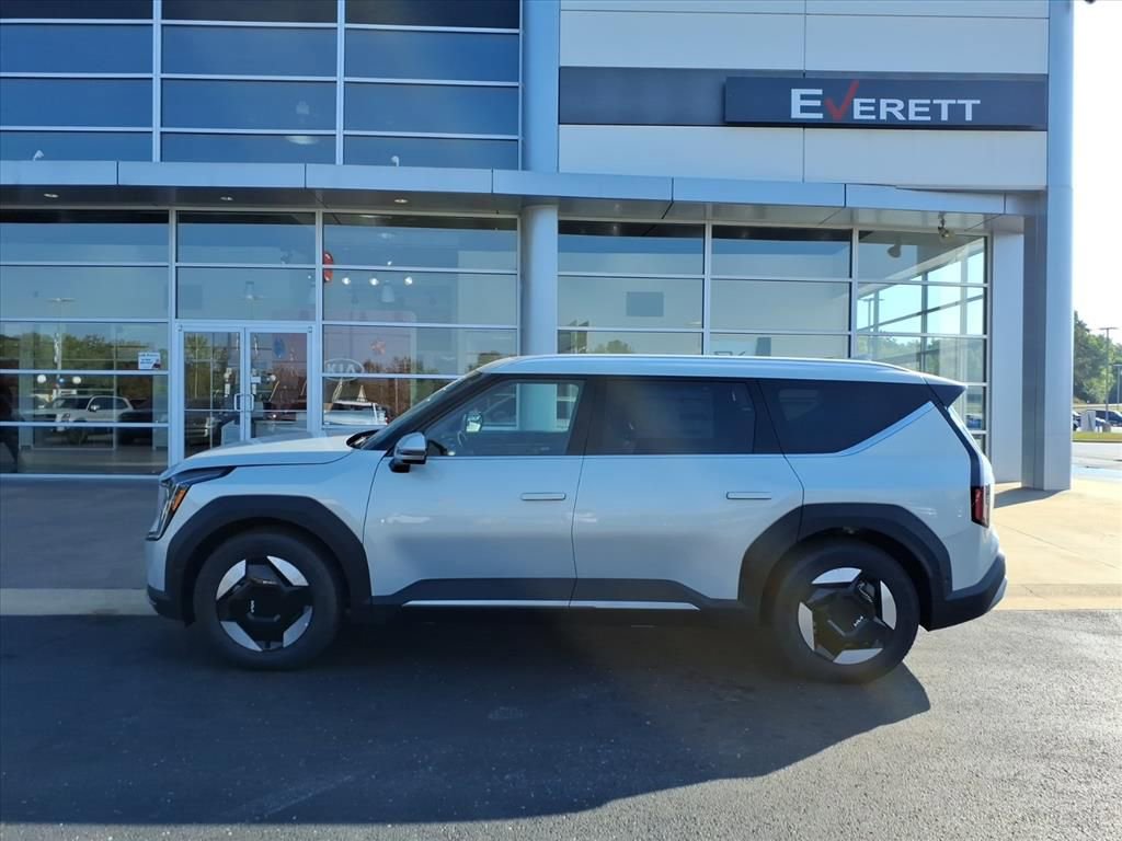 New 2026 Kia EV9 Wind AWD/4WD image 4