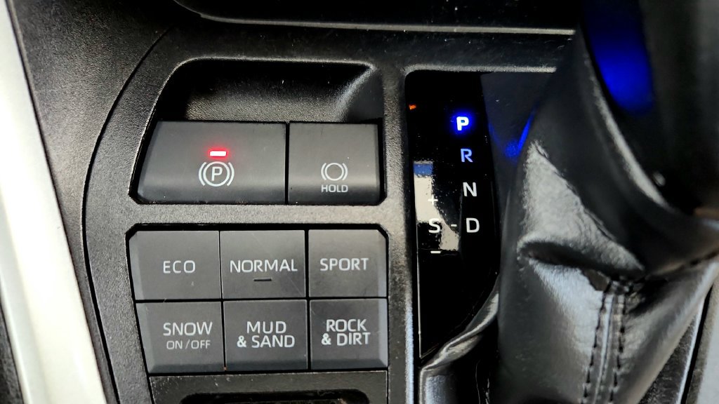 Used 2024 Toyota RAV4 XLE w/ Convenience Package AWD/4WD image 34