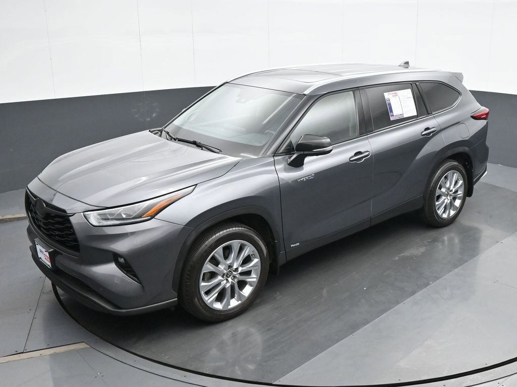 Used 2021 Toyota Highlander Limited AWD/4WD image 18