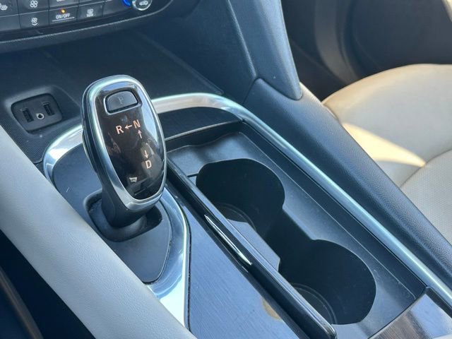 Used 2019 Buick Enclave Essence image 18