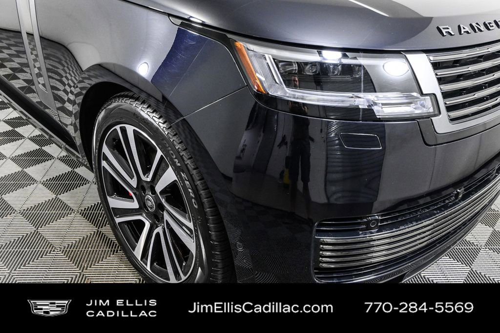 Used 2023 Land Rover Range Rover SV image 38