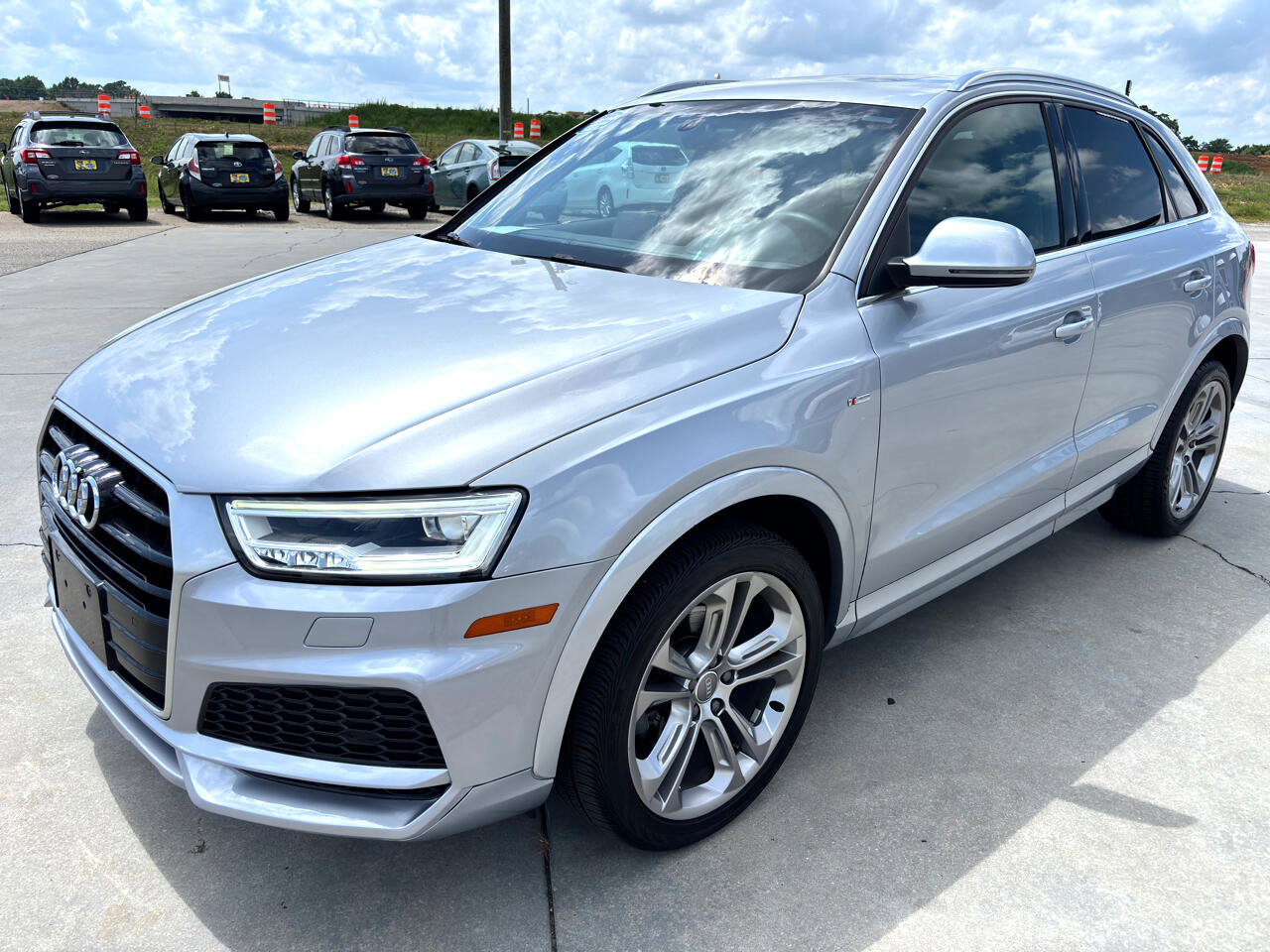 Used 2018 Audi Q3 2.0T Premium Plus w/ Premium Plus Package image 8