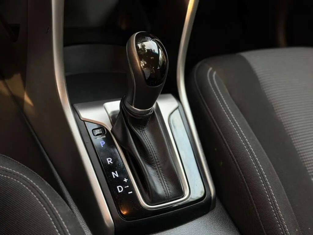 Used 2016 Hyundai Elantra GT image 12