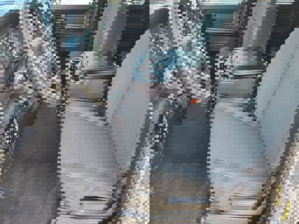 Used 2024 RAM 3500 Tradesman w/ Chrome Appearance Group image 17