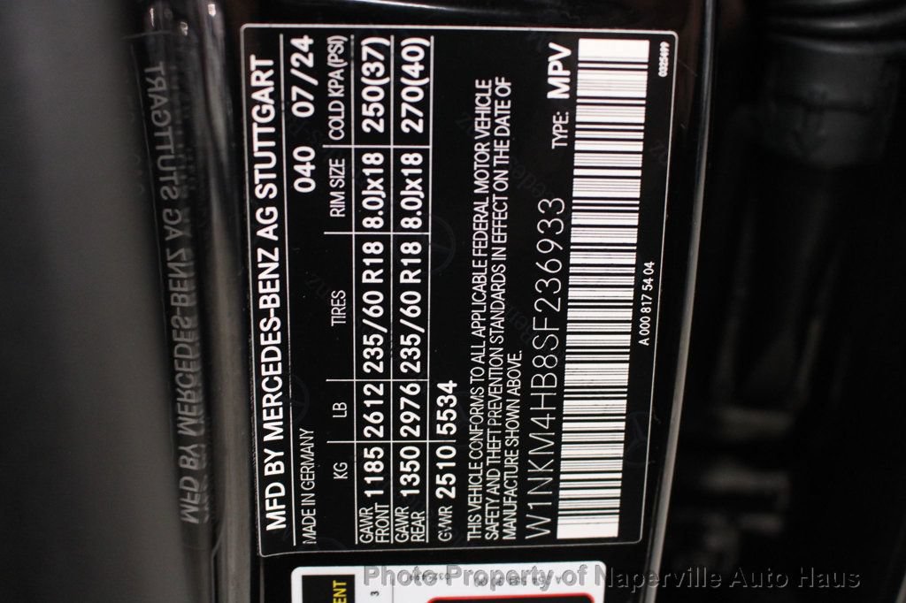 Used 2025 Mercedes-Benz GLC 300 4MATIC image 44