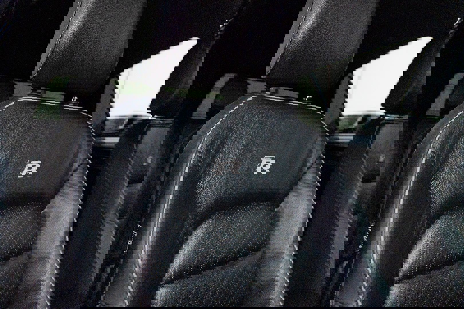 Used 2018 Volkswagen Golf 4-Door image 29