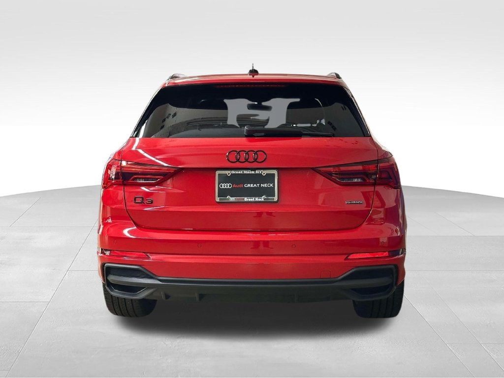 Used 2024 Audi Q3 2.0T Premium AWD/4WD image 34