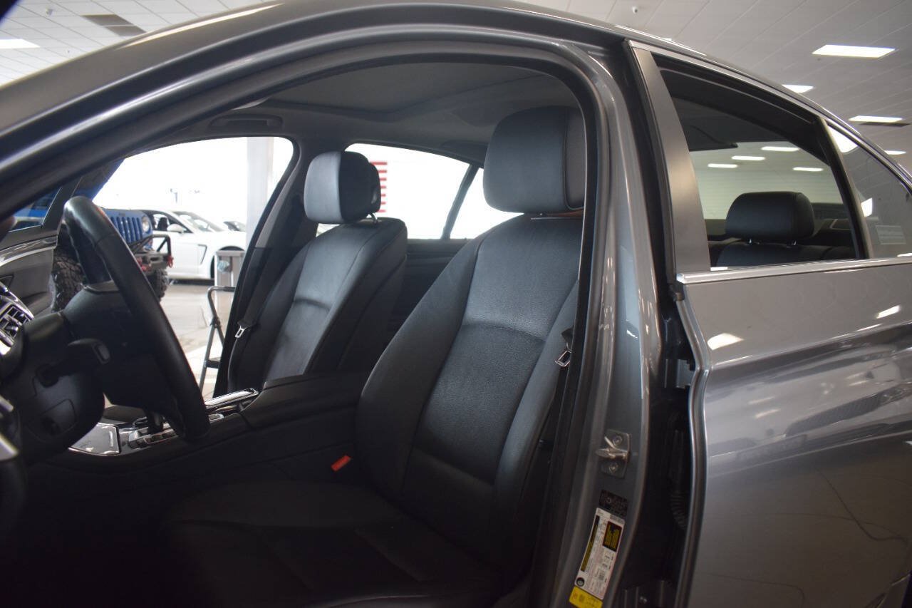 Used 2012 BMW 528i Sedan RWD image 57