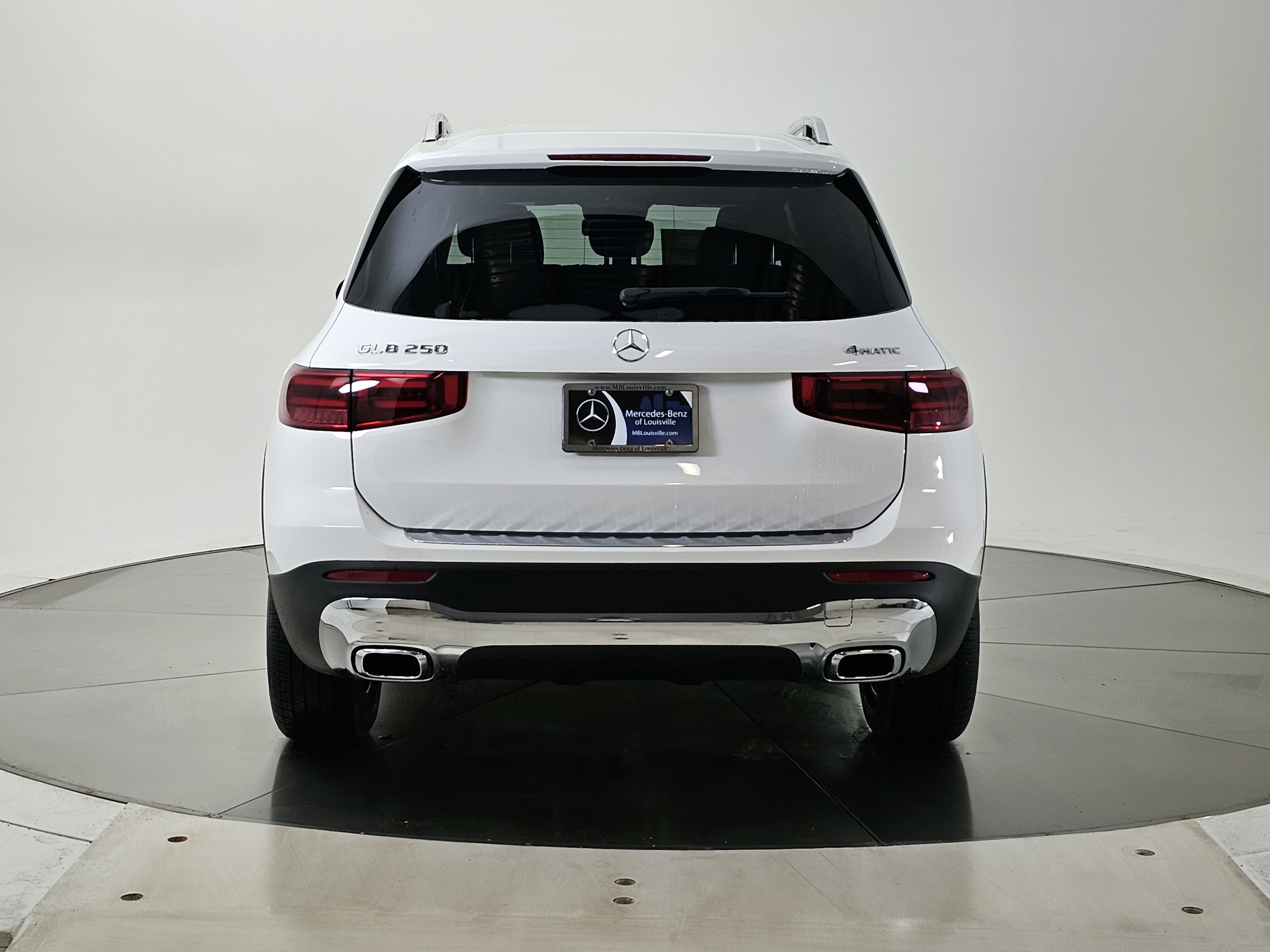 New 2026 Mercedes-Benz GLB 250 4MATIC image 4