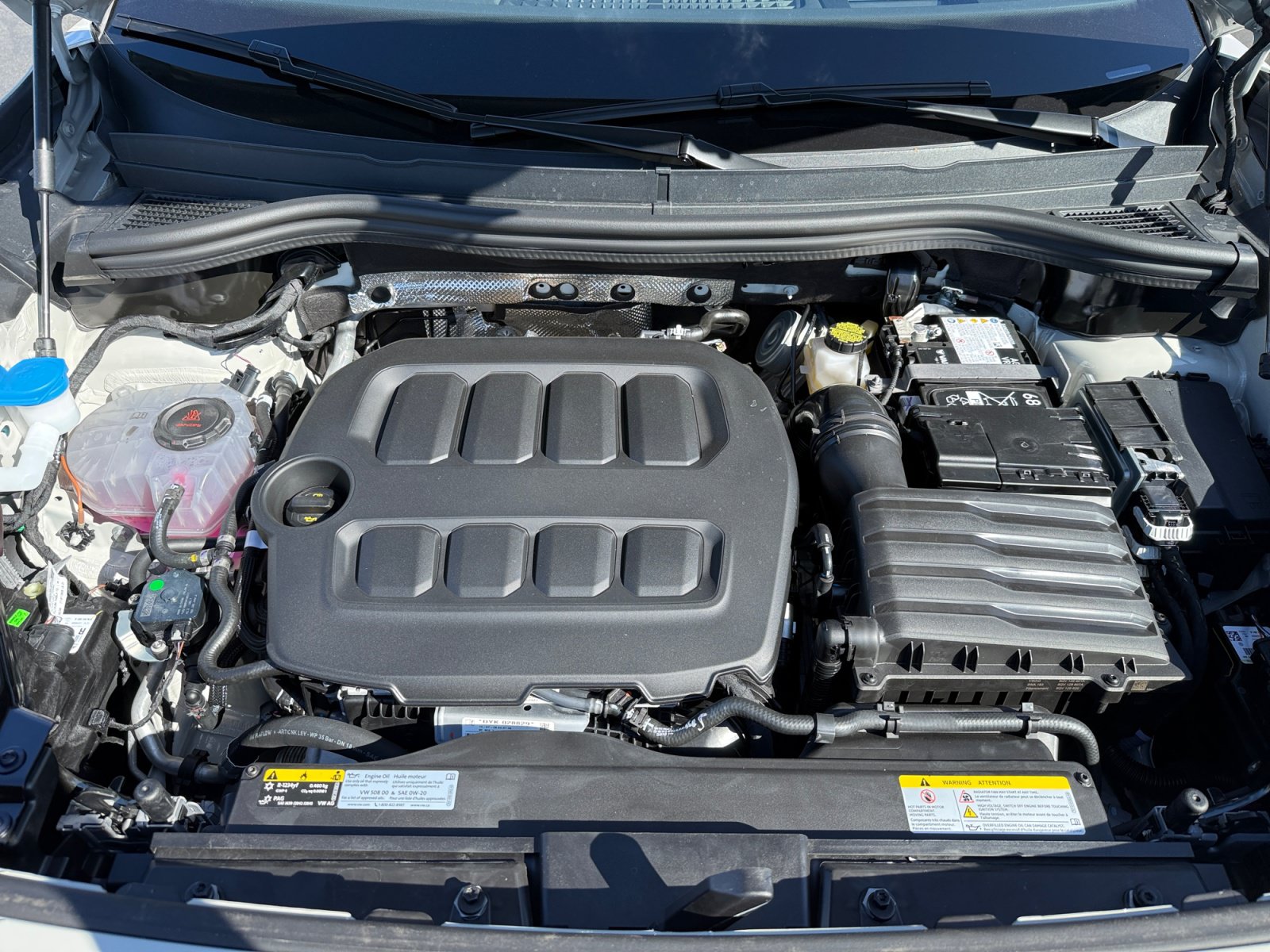 New 2026 Volkswagen Tiguan SEL R-Line AWD/4WD image 20