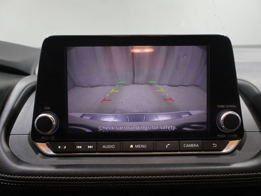 Used 2024 Nissan Rogue SV image 28