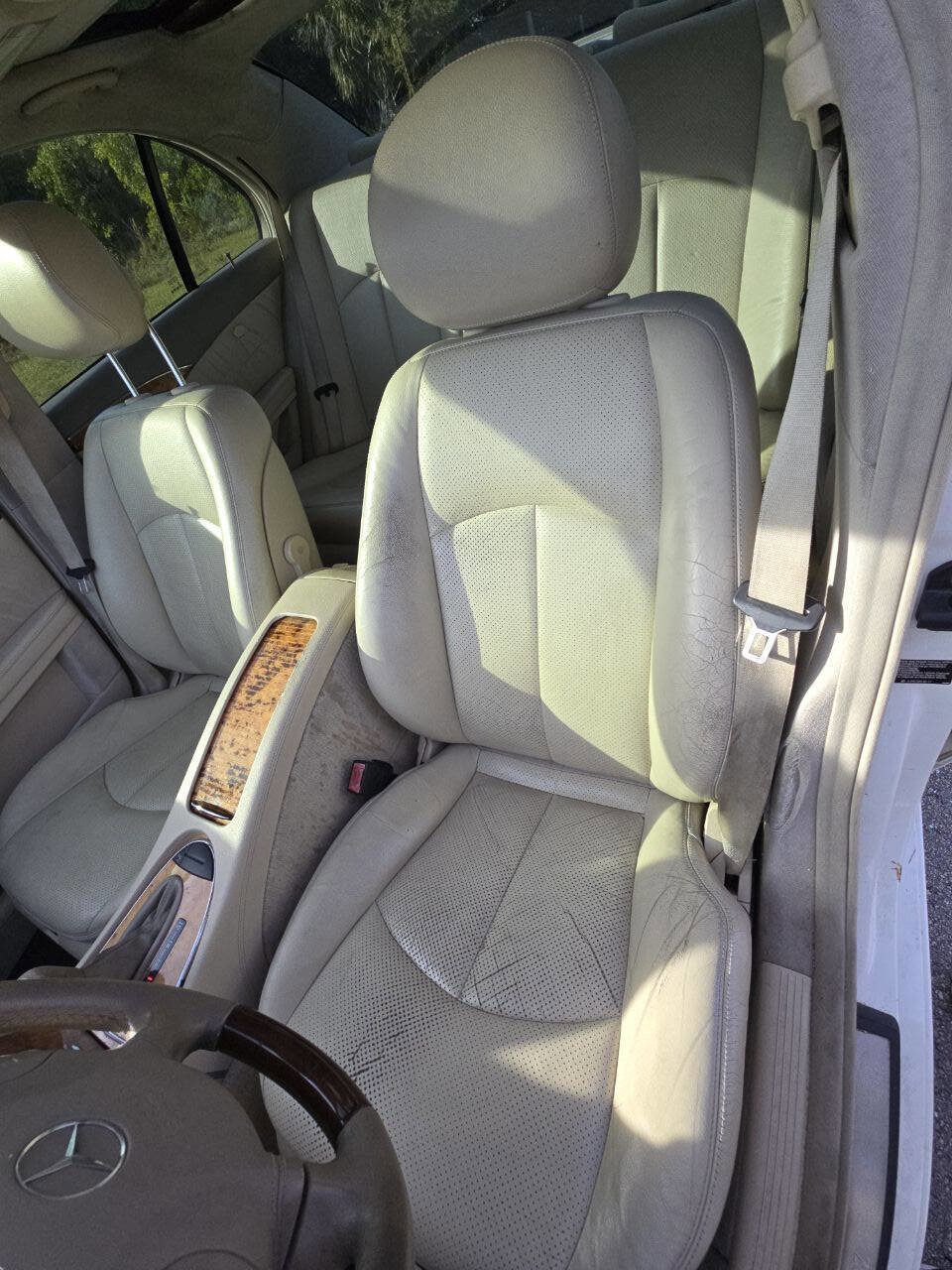 Used 2006 Mercedes-Benz E 350 4MATIC Sedan image 19