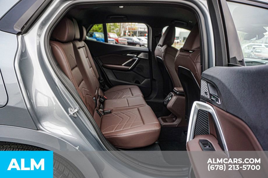 Used 2025 BMW X2 M35i image 23