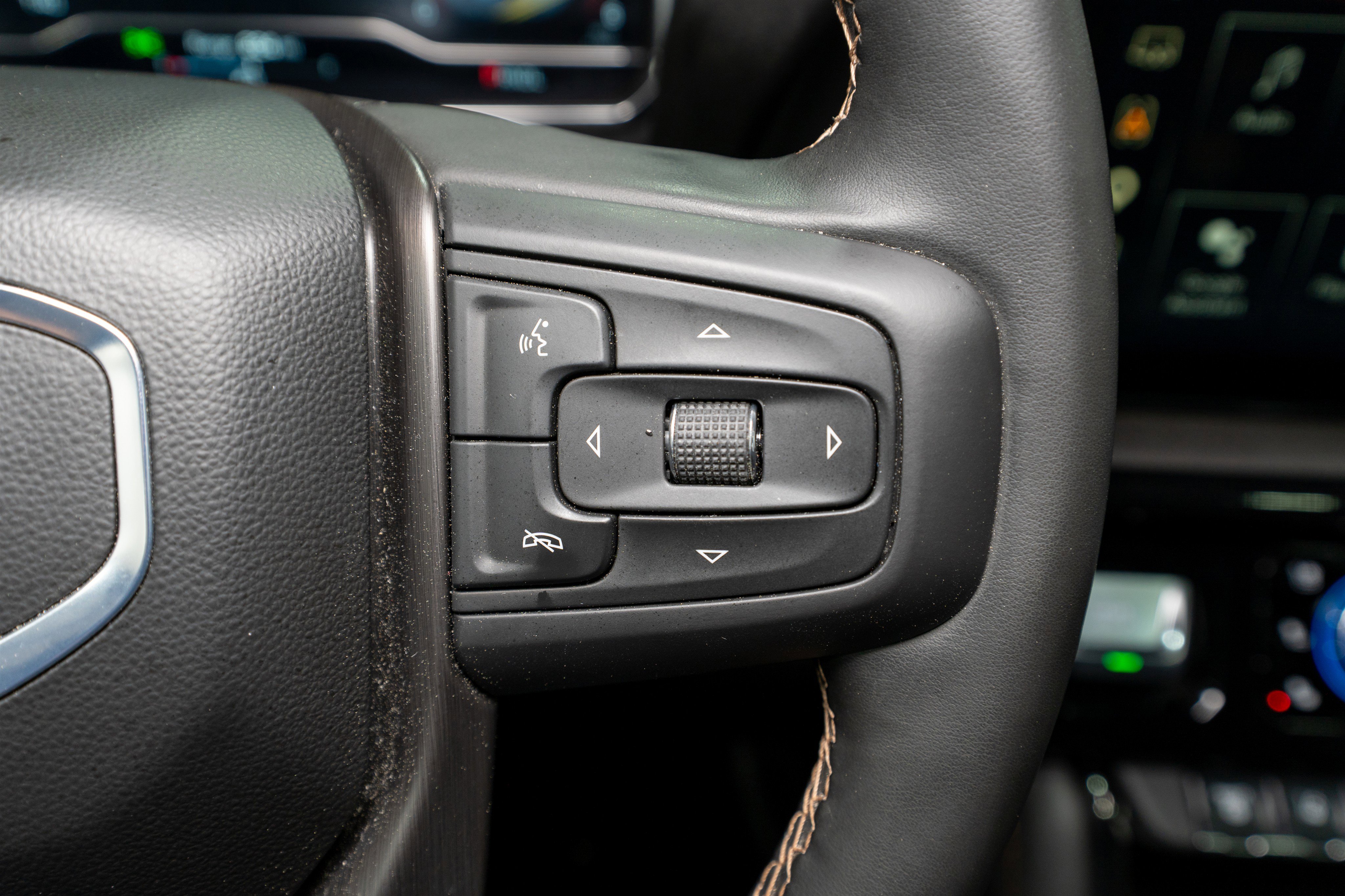 Used 2025 GMC Sierra 2500 AT4 w/ AT4 Premium Plus Package image 31