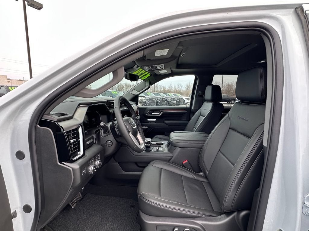 New 2026 GMC Sierra 1500 Denali w/ Denali Reserve Package AWD/4WD image 15