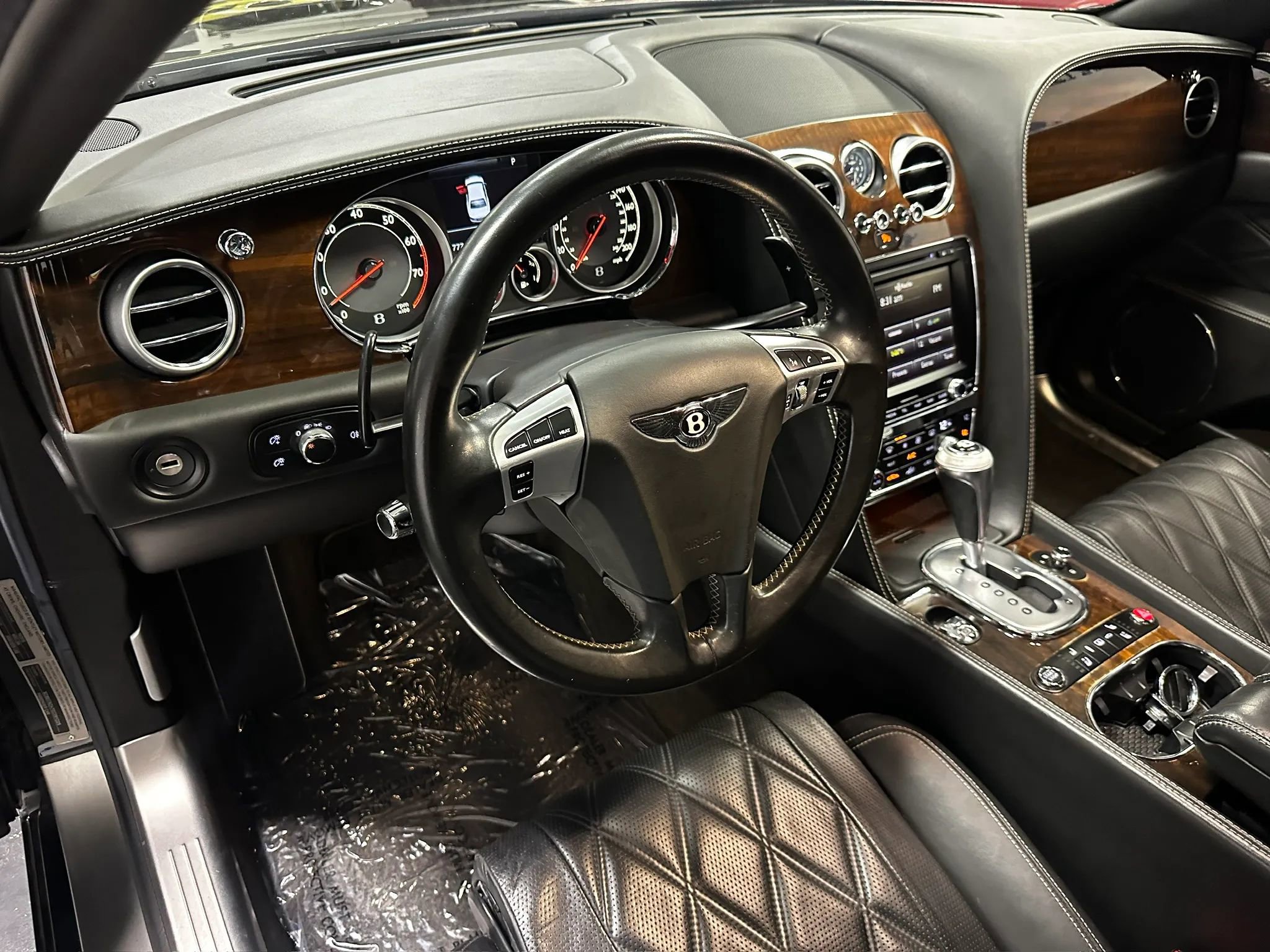 Used 2014 Bentley Flying Spur W12 AWD/4WD image 8