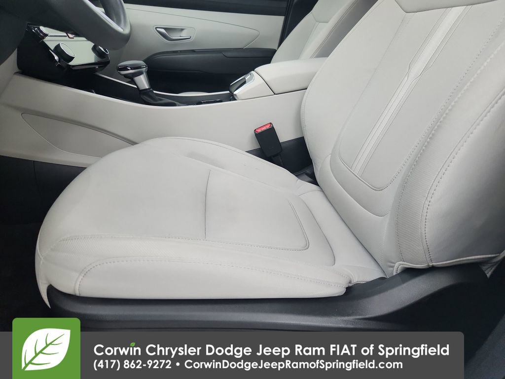 Used 2025 Hyundai Tucson SEL FWD image 19