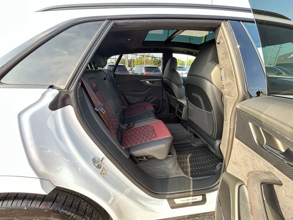 New 2026 Audi RS Q8 performance image 60