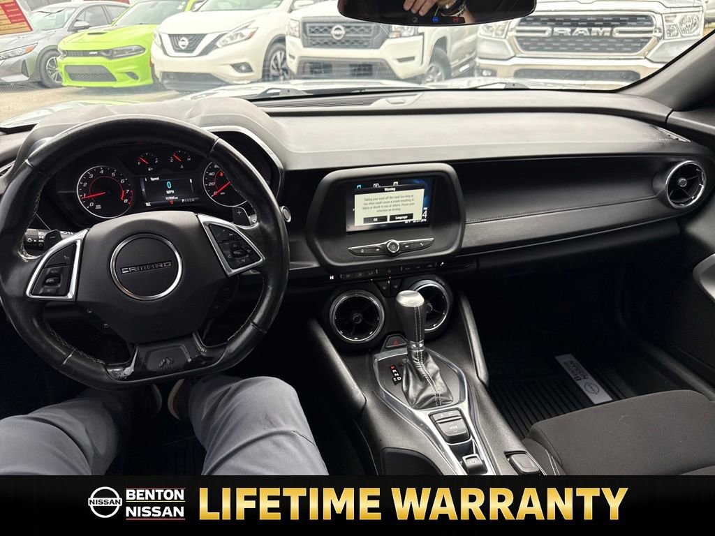Used 2018 Chevrolet Camaro LT image 13
