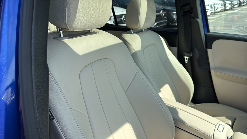 Certified 2021 Mercedes-Benz GLB 250 4MATIC w/ Premium Package image 12