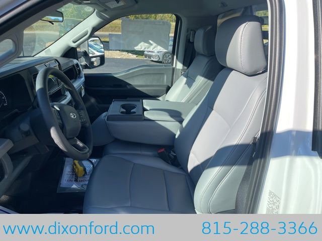 New 2025 Ford F450 XL w/ XL Chrome Package AWD/4WD image 9