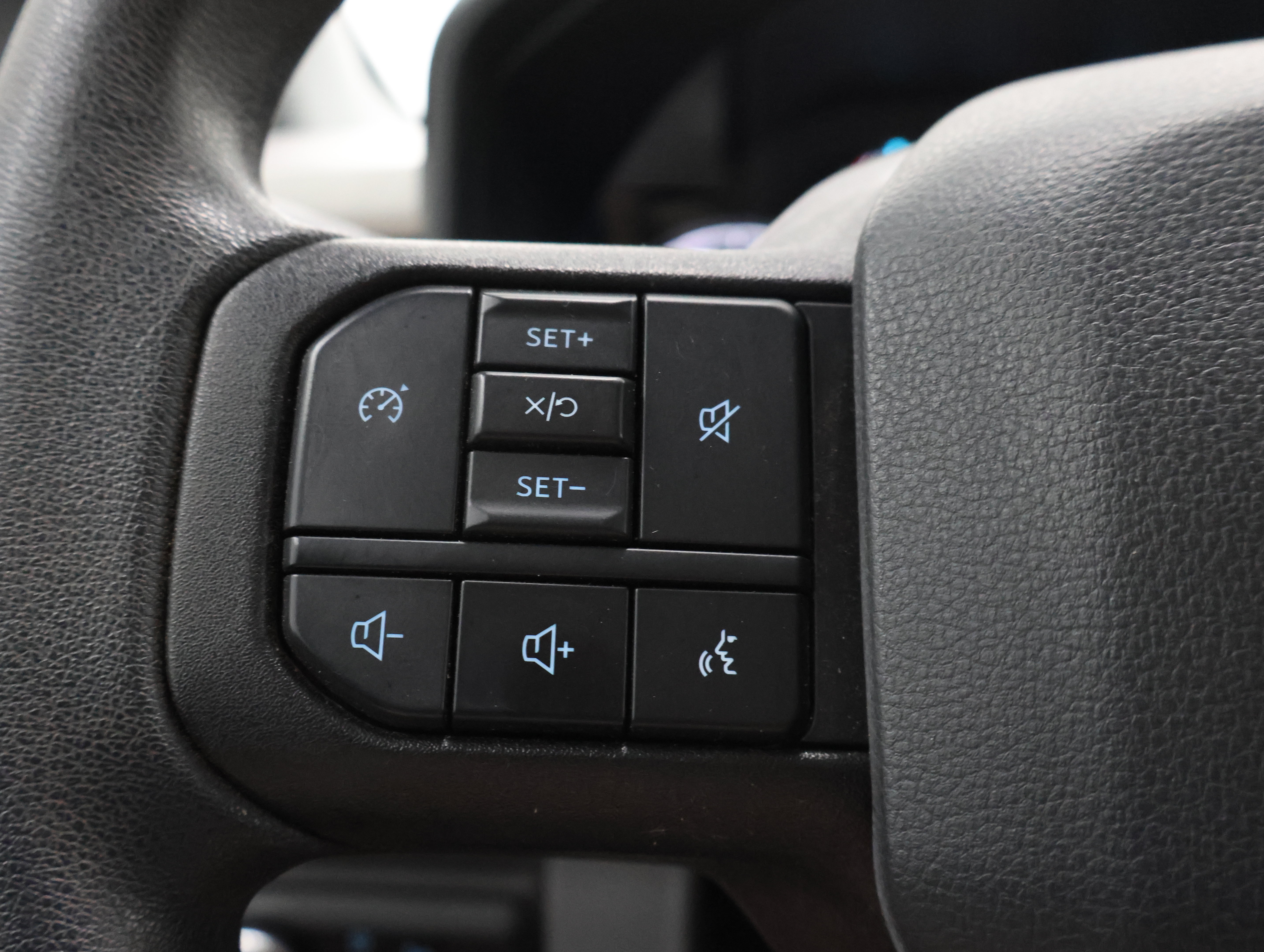 Used 2023 Ford F350 XL w/ STX Appearance Package AWD/4WD image 15