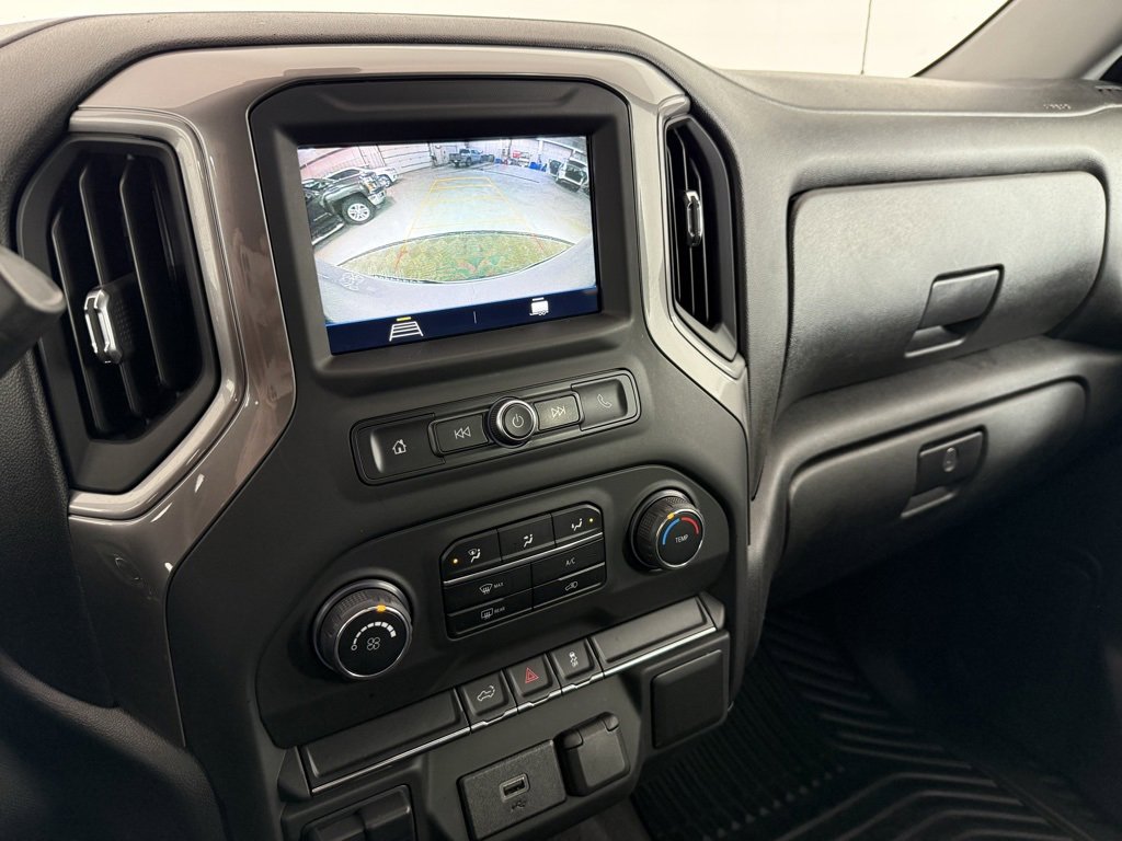 Used 2019 Chevrolet Silverado 1500 Custom image 20