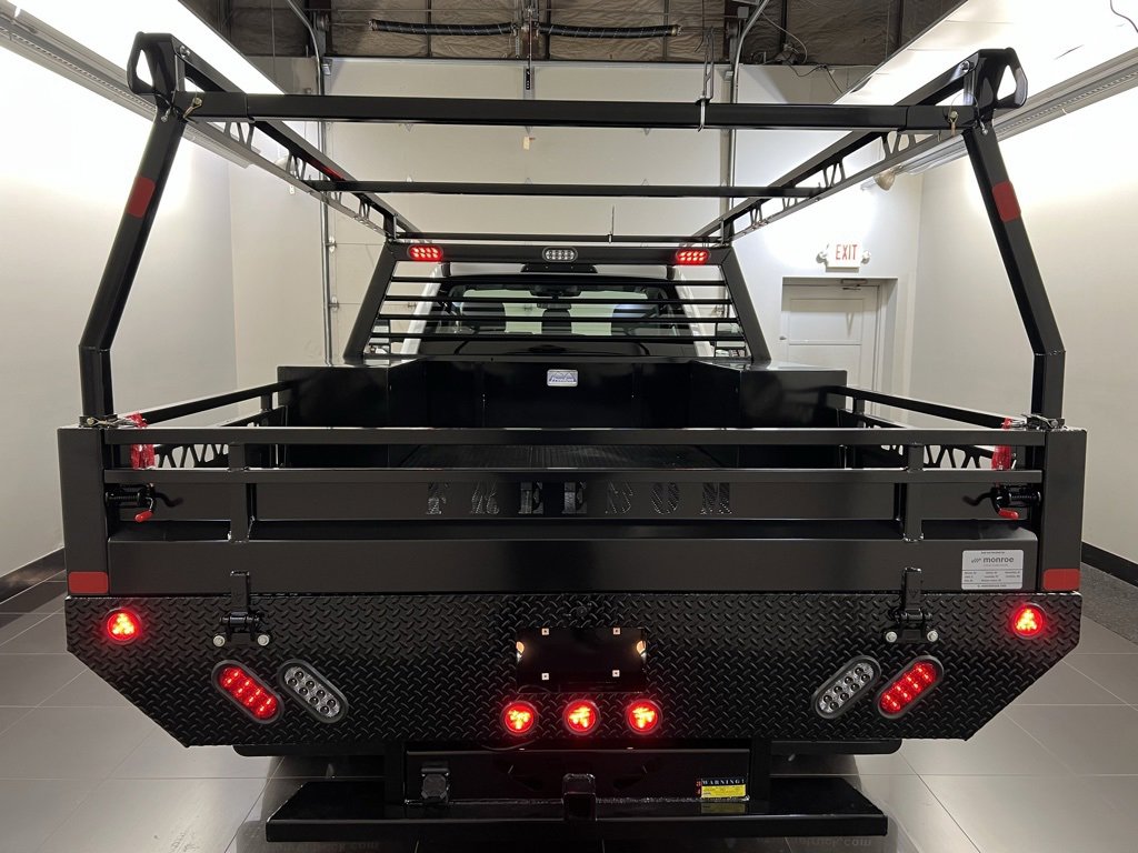 New 2025 Ford F550 4x4 Regular Cab Super Duty image 5