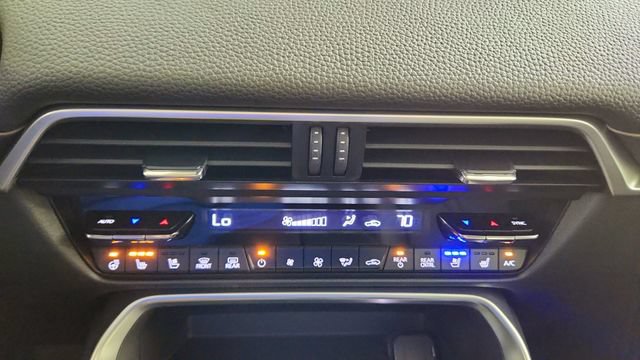 New 2026 MAZDA CX-90 Plug-In Hybrid w/Premium Sport AWD/4WD image 22