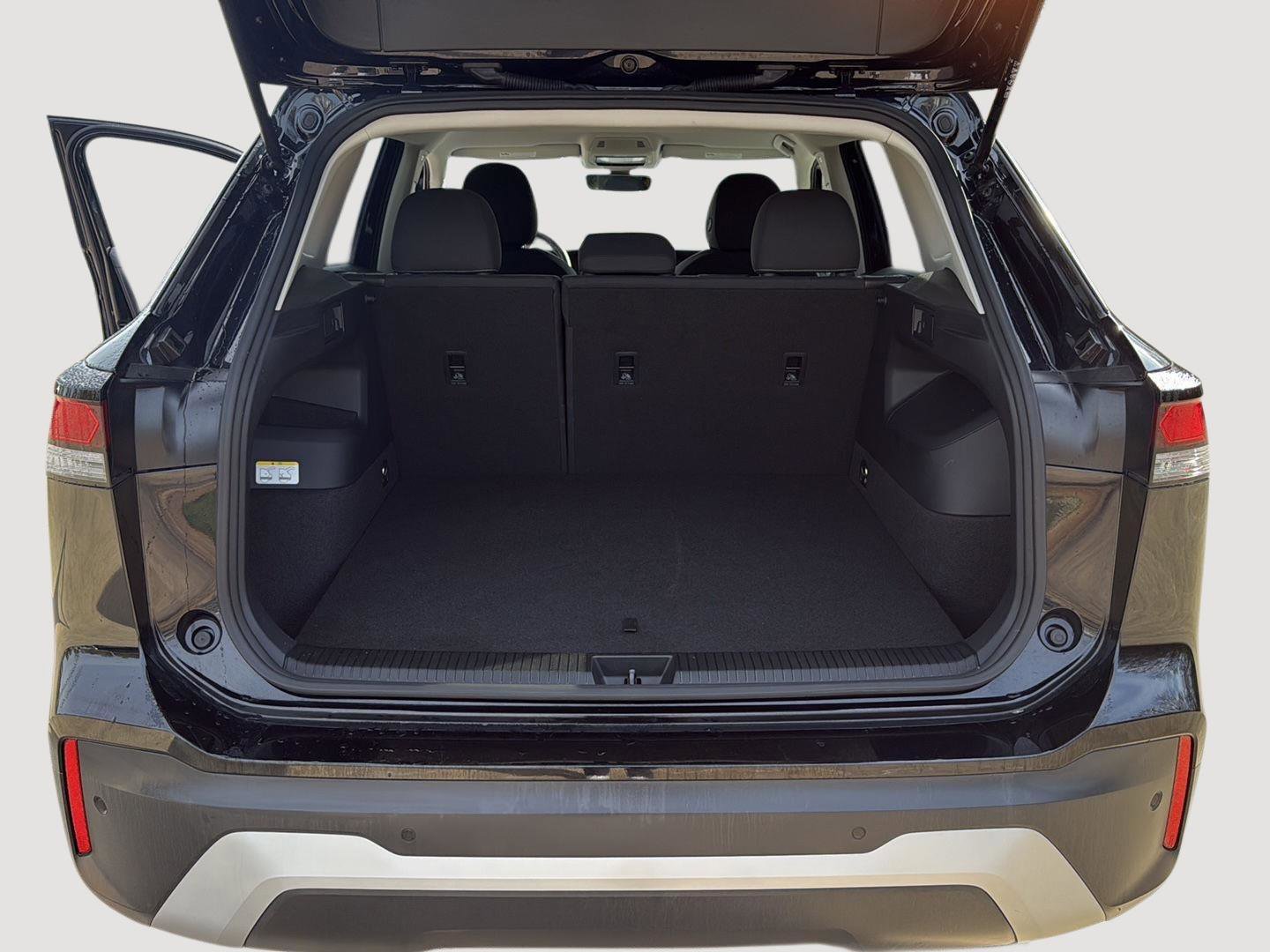 Certified 2025 Volkswagen Tiguan S image 21