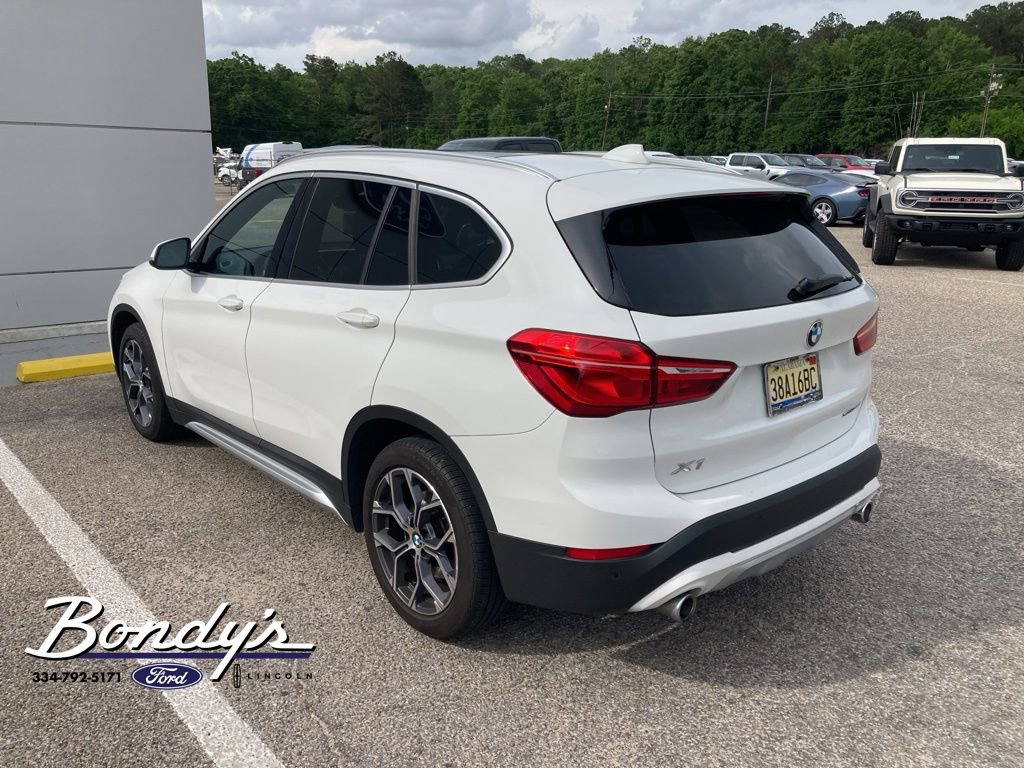 Used 2022 BMW X1 sDrive28i w/ Convenience Package FWD image 3