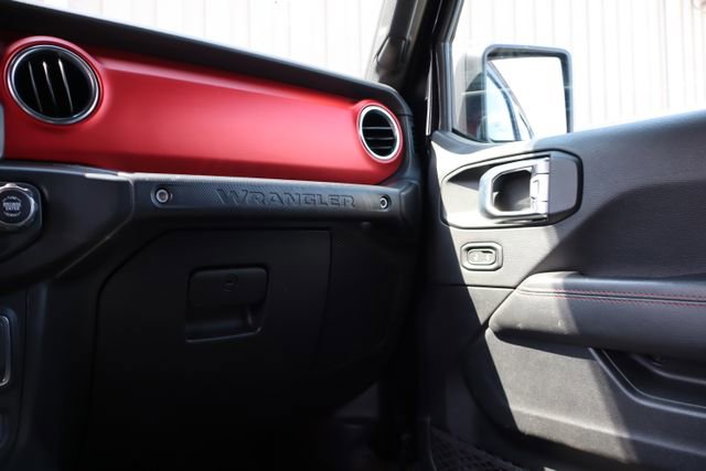 Used 2021 Jeep Wrangler Unlimited Rubicon AWD/4WD image 49