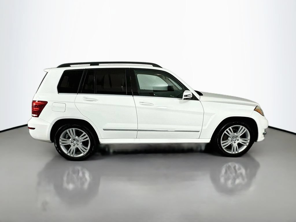 Used 2015 Mercedes-Benz GLK 350 4MATIC image 8