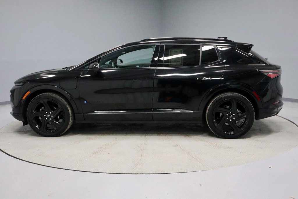 Used 2024 Chevrolet Equinox EV RS image 8