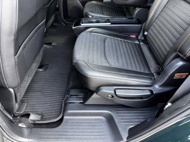 Used 2024 Nissan Pathfinder Rock Creek AWD/4WD image 37