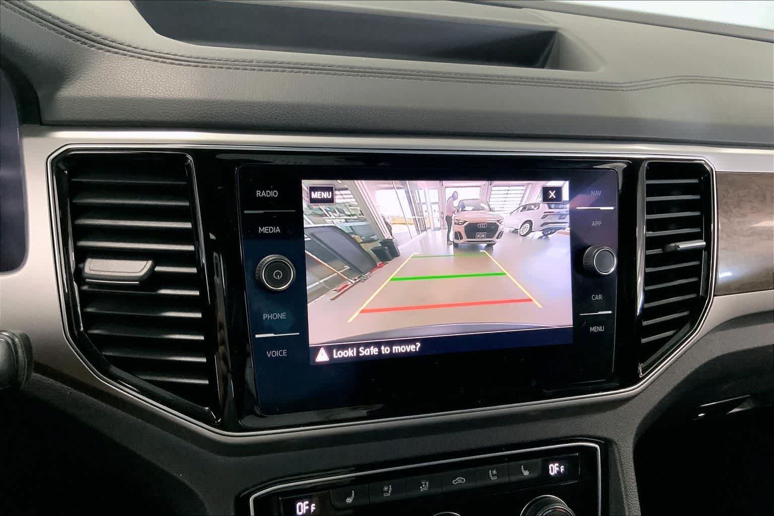 Used 2018 Volkswagen Atlas SEL Premium AWD/4WD image 23