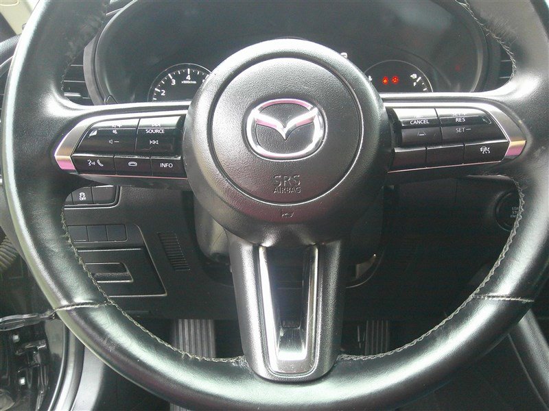 Used 2025 MAZDA MAZDA3 s FWD image 11