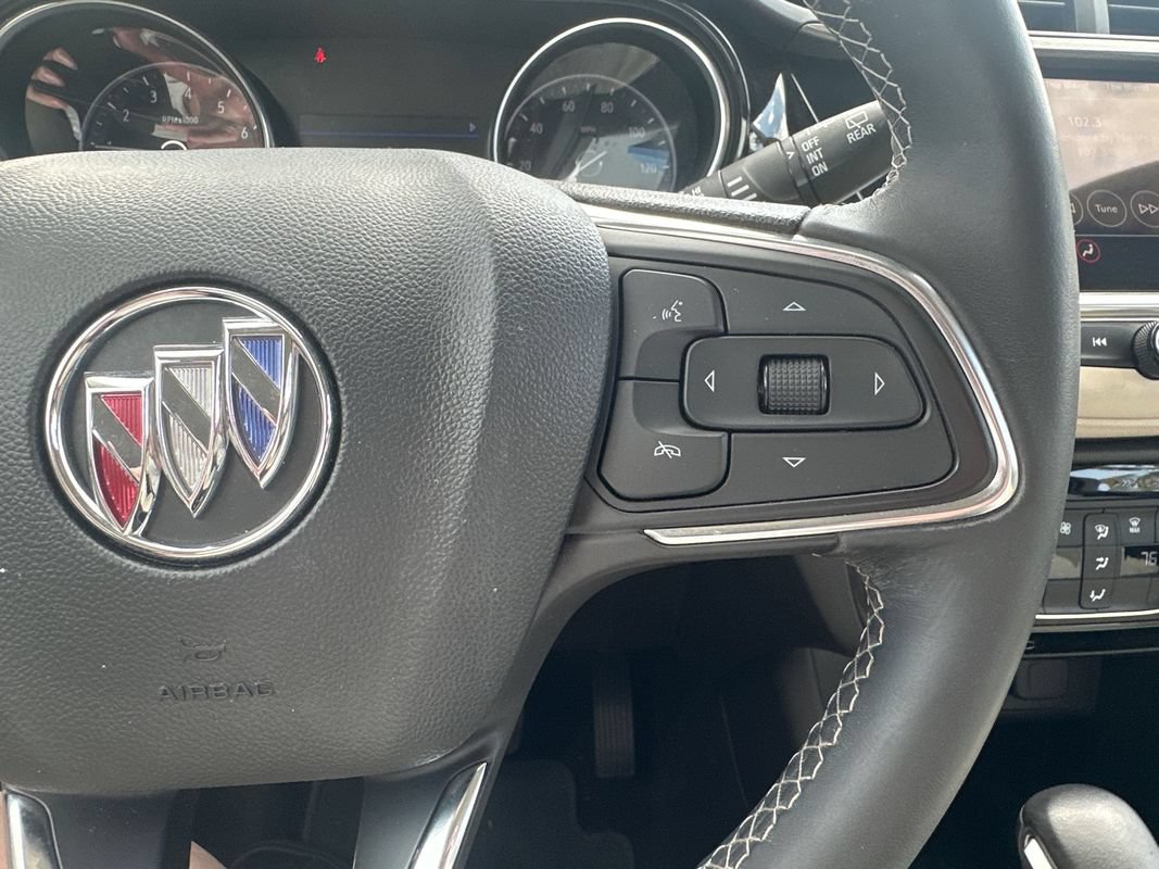 Used 2022 Buick Encore GX Select FWD image 21