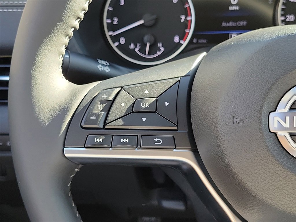 New 2025 Nissan Sentra SV w/ All-Weather Package image 6