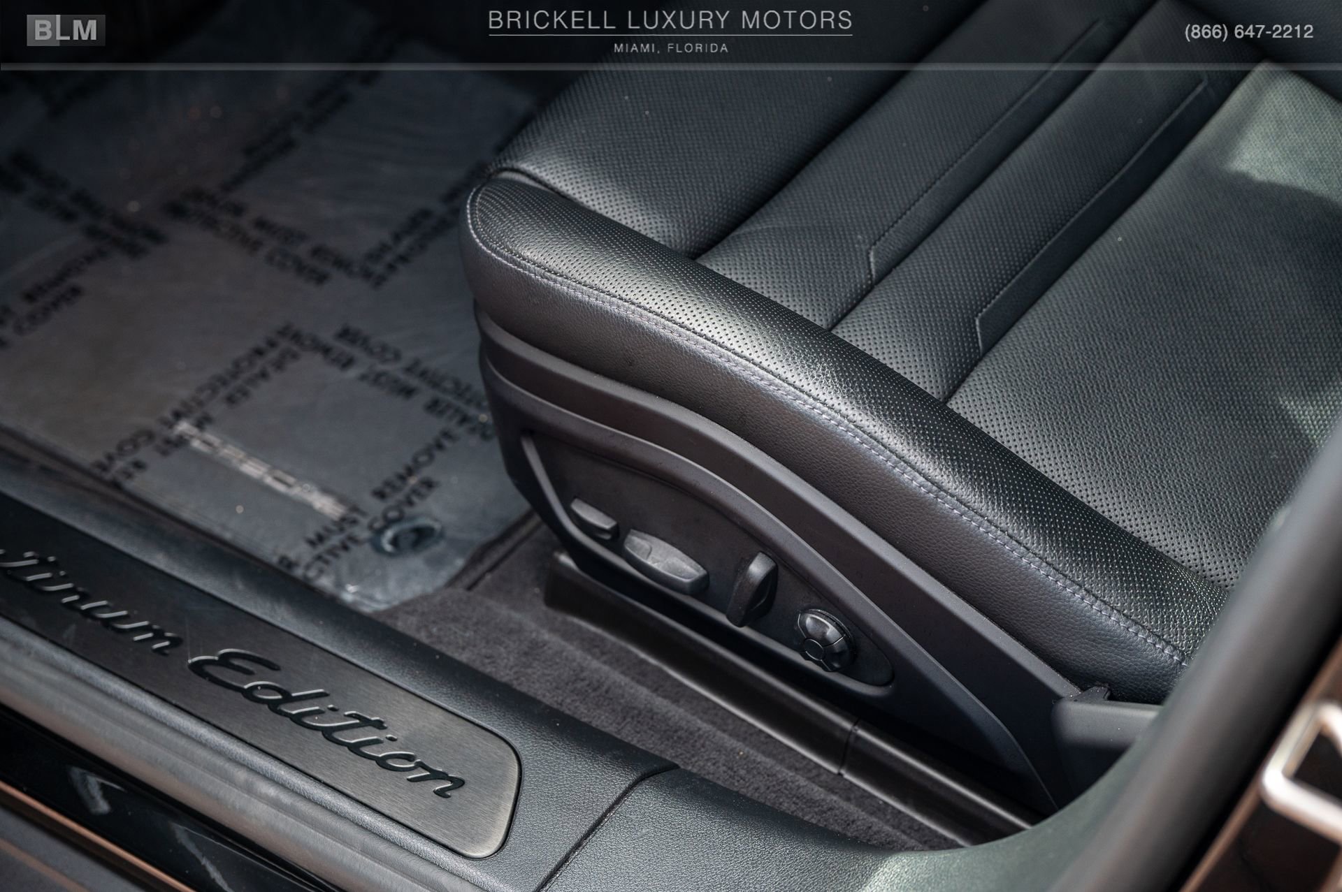 Used 2022 Porsche Panamera 4 Platinum Edition image 59