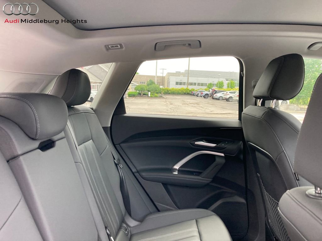 New 2025 Audi Q5 Premium Plus image 24