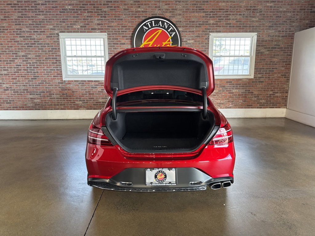 Used 2022 Genesis G70 2.0T image 39