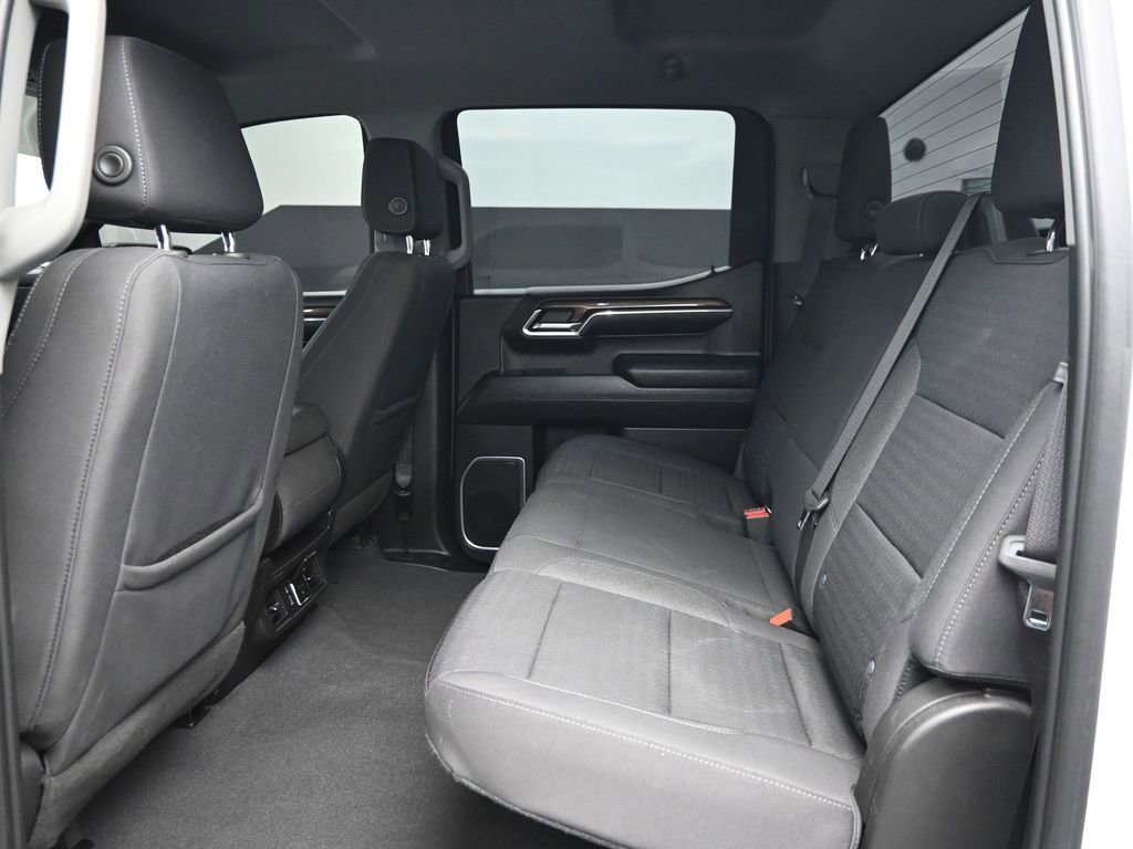 Used 2023 Chevrolet Silverado 1500 RST AWD/4WD image 9