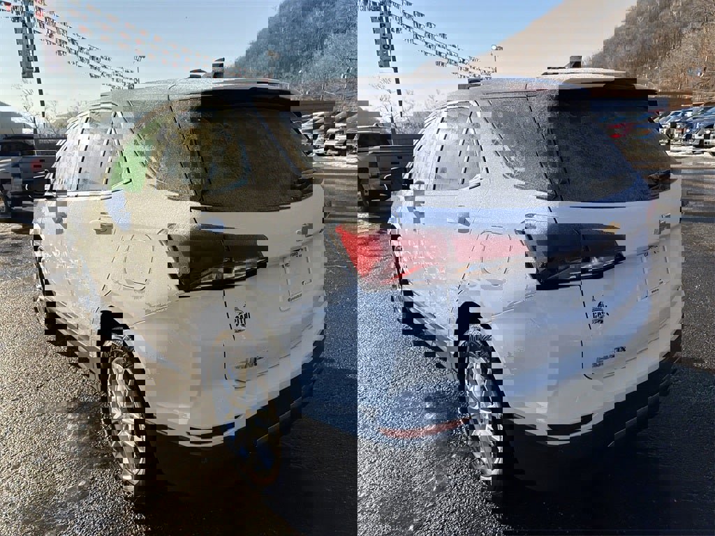 Used 2022 Chevrolet Equinox LT image 5