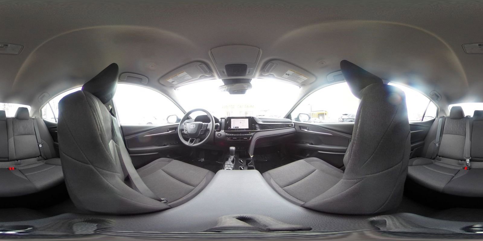 Used 2025 Toyota Camry LE image 38