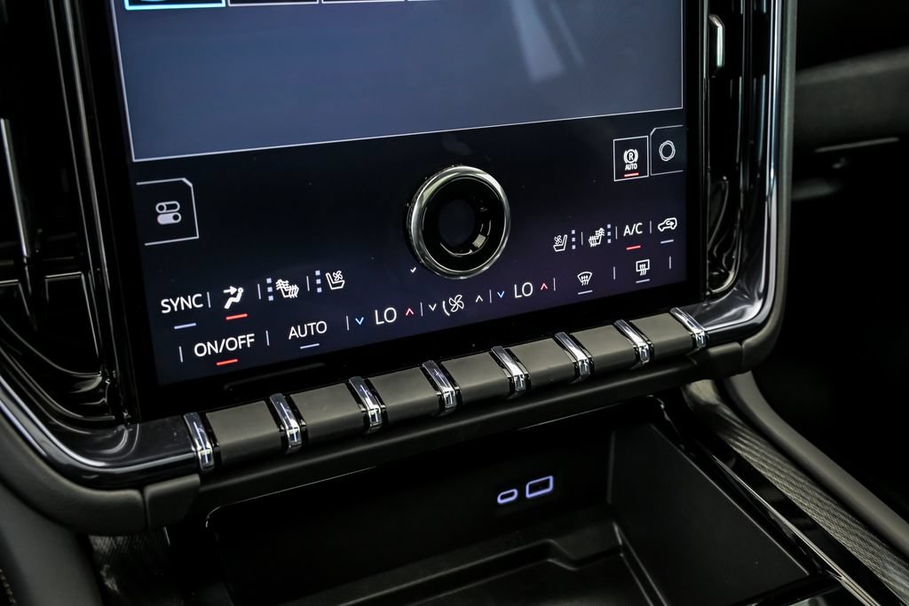 New 2026 GMC Yukon AT4 w/ AT4 Premium Package AWD/4WD image 18