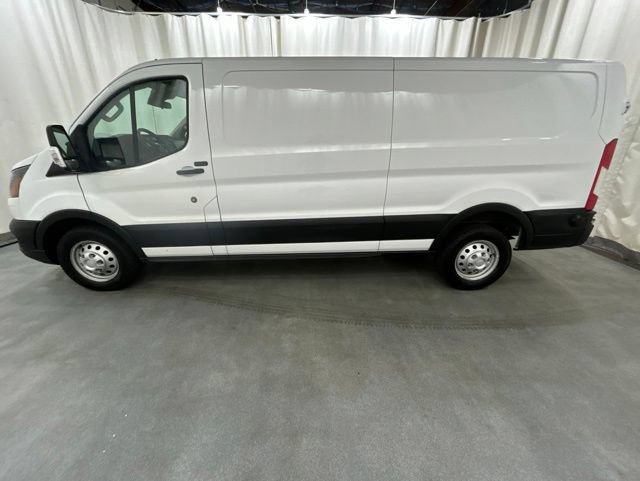 Used 2023 Ford Transit 150 Low Roof AWD image 3